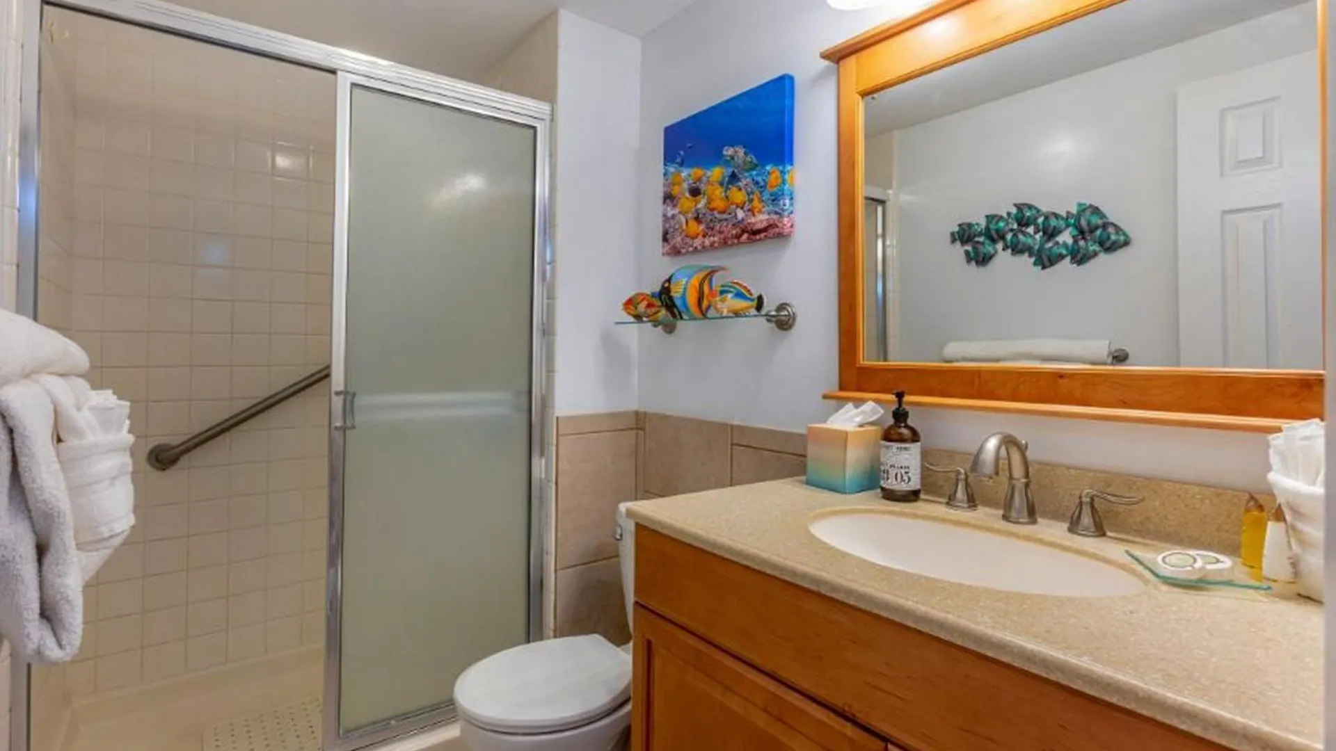Menehune Shores #423 Condo 키헤이