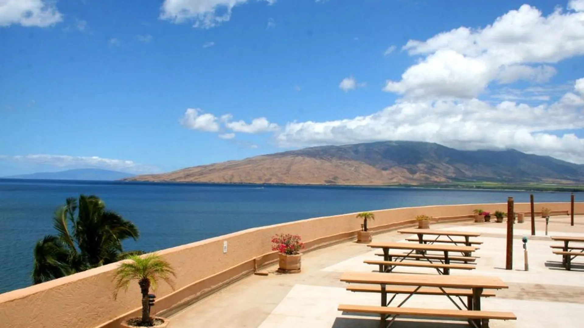Menehune Shores #423 Condo 키헤이 0*,  미국