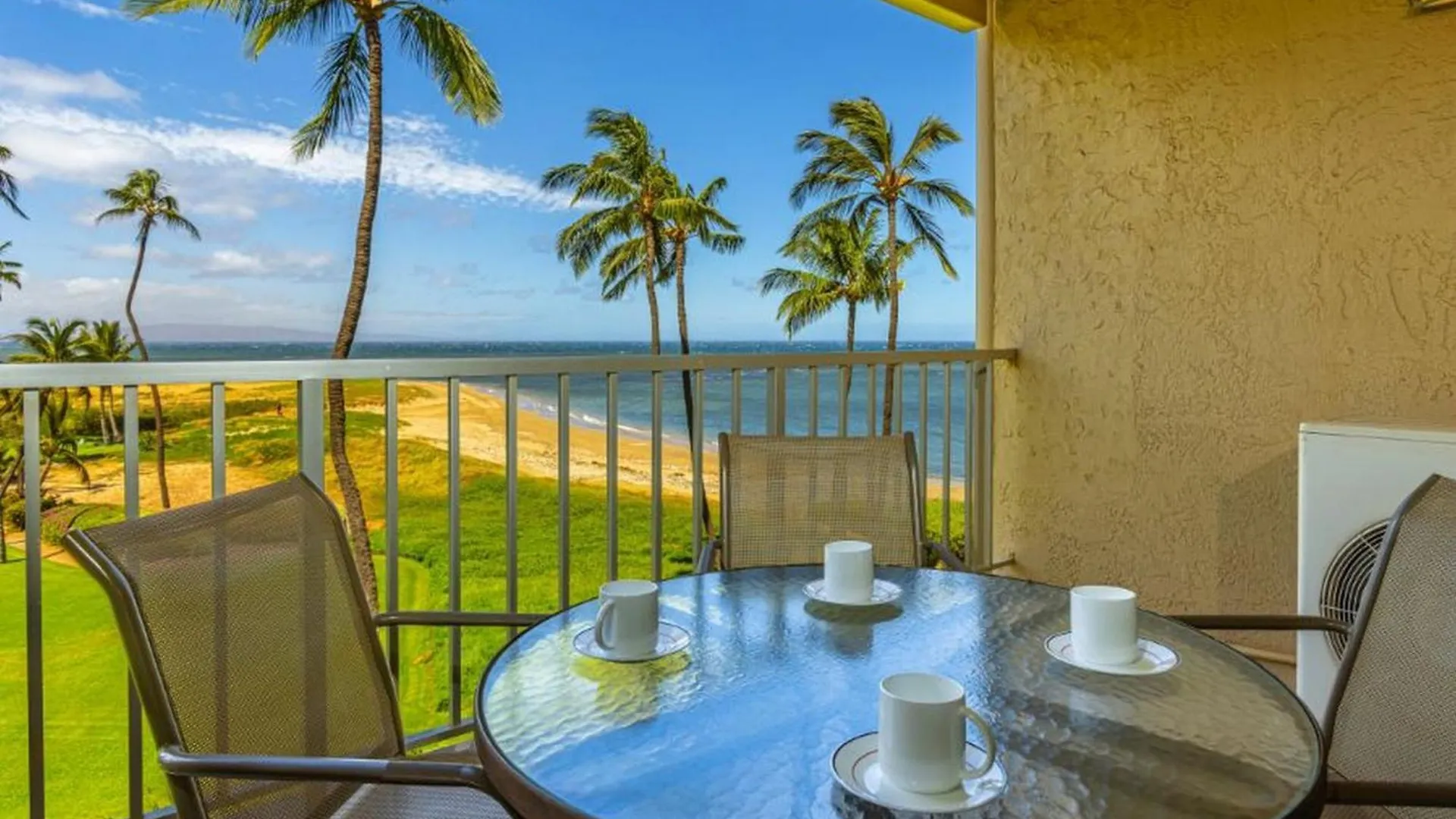 Menehune Shores #423 Condo 키헤이